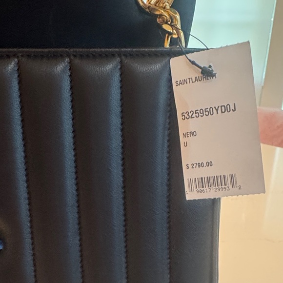 Yves Saint Laurent Black Quilted Crossbody Bag - Picture 2 of 6